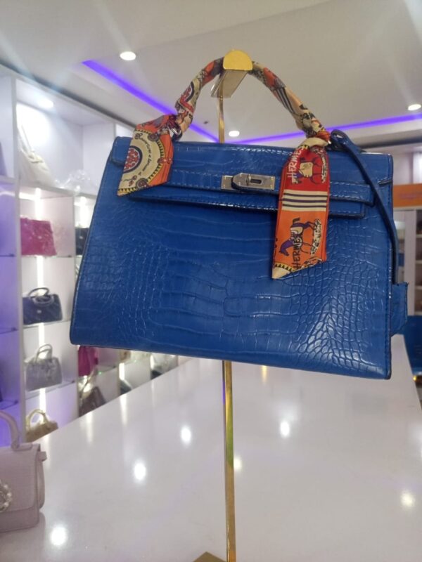 Hermes kelly medium bag