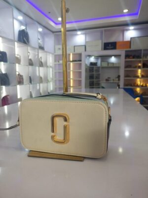 9fde00fc-3e47-4188-923d-d45c7b484efc Marc jacob crossbody bag